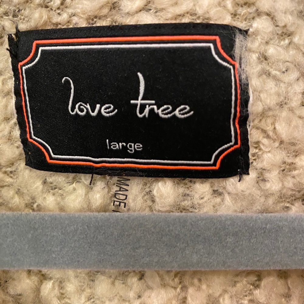 Best - Picture 3 of 3